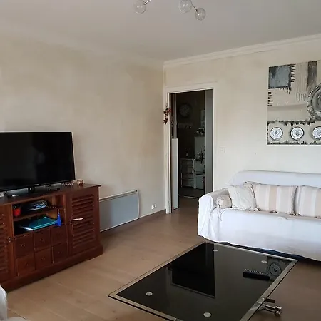 Angela Apartment *
